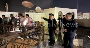 السيطرة على حريق بجوار إحدى القرى السياحية بالغردقة