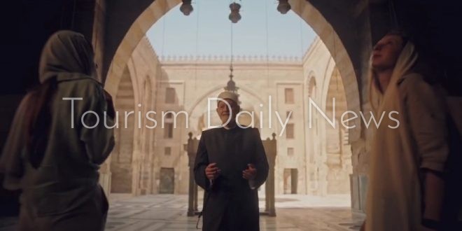 مصر تطلق حملة لترويج السياحة خلال شهر رمضان وعيد الفطر بمطار القاهرة