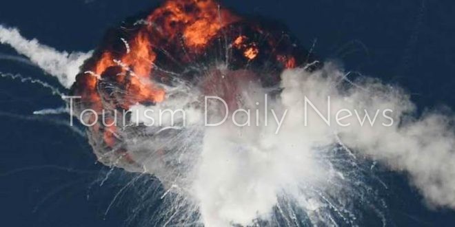 انفجار مركبة الفضاء ستارشيب يوقف 240 رحلة طيران ويحول مسار 24 طائرة