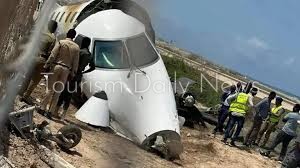 تحطم طائرة صومالية في مقديشو وانتشال 5 جثث