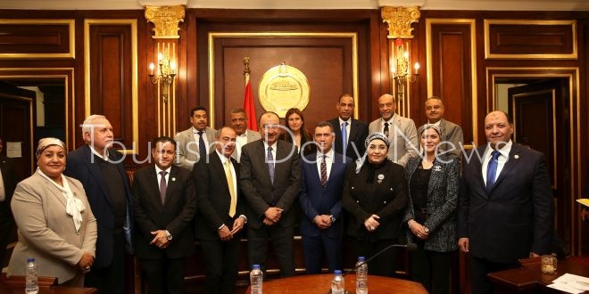 المهندس محمد شيمي، وزير قطاع الأعمال العام،