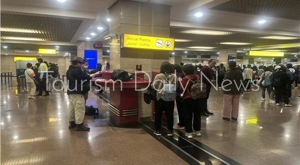 مطار القاهرة باستقبال 102.108 ألف راكب في يوم واحد