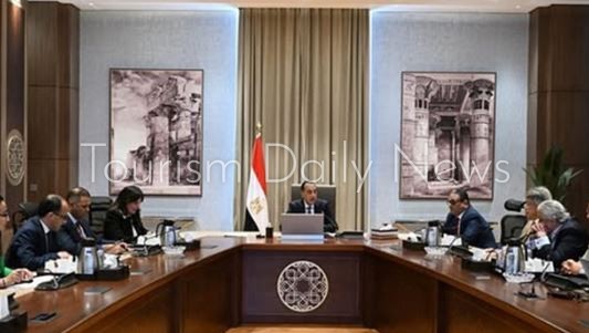 مجلس الوزراء يتابع ترتيبات احتفالية افتتاح المتحف الكبير بحضور طارق نور