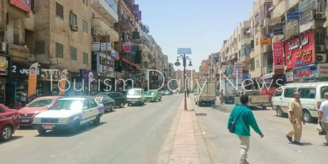 مأزق السياحة الثقافية .. الحر يلهب المصريين في الصعيد واستنفار صحي