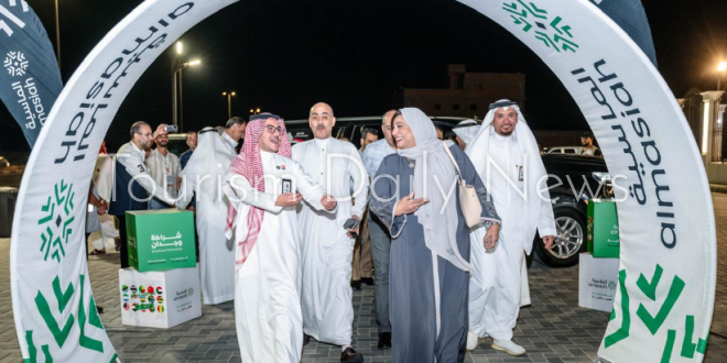 السياحة تعاين مخيمات الحجاج بعرفات وتراجع اجهزة التكييف والكهرباء والمياه