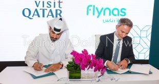 زوروا قطر توقع مذكرة تفاهم مع طيران ناس لتعزيز حركة السفر