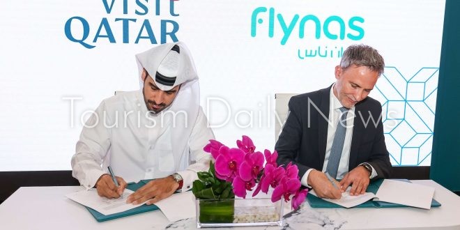 زوروا قطر توقع مذكرة تفاهم مع طيران ناس لتعزيز حركة السفر
