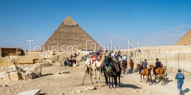 إعلام إسرائيل يواصل حملة تشويه لأهرامات الجيزة ويتحدث عن احتيال ومضايقات