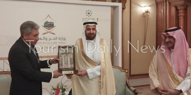 وزير سياحة مصر يزور السعودية ويعقد لقاءات مع وزيري الحج والعمرة والصحة