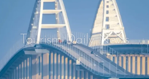 السلطات الروسية تعلن استئناف حركة المرور على الجسر الرابط لشبه جزيرة القرم