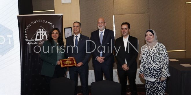 غرفة المنشآت الفندقية توقع اتفاقية للتدريب الإلكتروني مع كورنيل العالمية