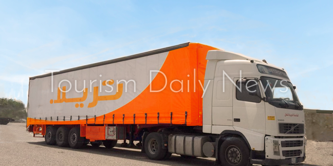 النقل تعلن تصنيع 1000 تريلا جديدة لتقليل الحمولات الزائدة على الطرق