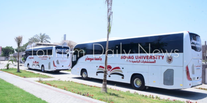 تسليم دفعة من مركبات "نصر سكاي" لجامعة سوهاج خطوة لإعادة إحياء الشركة