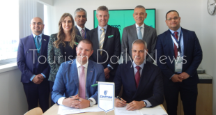 مصر للطيران توسع شراكتها مع Acron Aviation وتدعم أسطولها بأحدث أنظمة بوينج