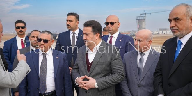 رئيس الوزراء العراقي يفتتح مطار الموصل الدولي بعد 11 عاما على إغلاقه