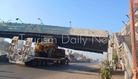 النقل تنفي انهيار كوبري مشاة بطريق بنها - القاهرة.. تحويلات مرورية لتعديله