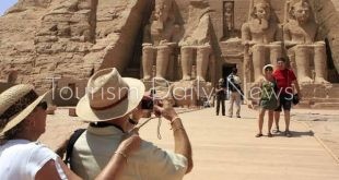 السياحة تعزز خدمات الإرشاد من كافة اللغات الأجنبية واستقطاب اللغات النادرة