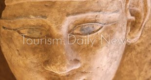 اكتشاف مقابر جديدة من العصرين اليوناني والروماني حول ضريح الآغاخان بأسوان