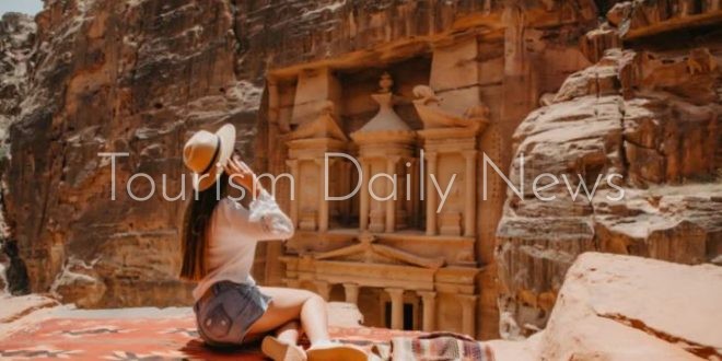 الدخل السياحي بالأردن