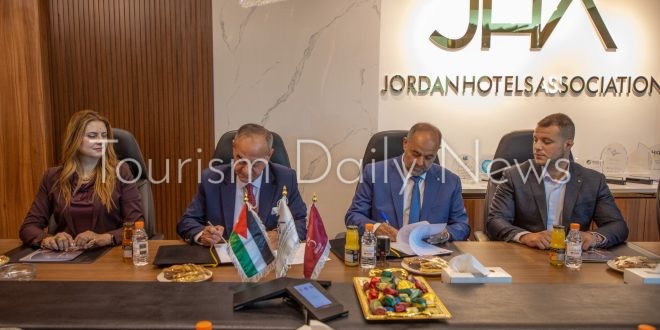 البنك العربي يطلق حملة ترويجية لحاملي بطاقة السفر Visa Travel Mate