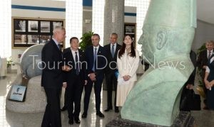 تعاون استراتيجي بين مصر للطيران وهواوي لتعزيز مزايا السفر والتحول الرقمي