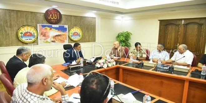 مطروح تعلن خطة استكمال توسعة وتطوير 100 كيلو متر طرق داخل المدينة
