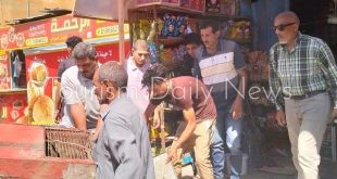 جهاز مدينة بدر يشن حملة على الباعة الجائلين وعربات طعام متنقلة وإشغالات