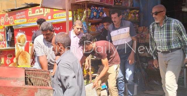 جهاز مدينة بدر يشن حملة على الباعة الجائلين وعربات طعام متنقلة وإشغالات