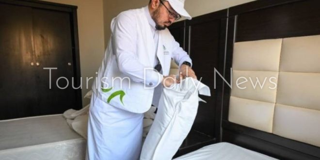السياحة تعلن اشتراطات نشاط مرافق الضيافة خلال موسم الحج في مكة والمدينة