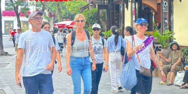 بريكس تكشف انتعاش قطاع السياحة في فيتنام .. 14 مليون سائح في 8 شهور