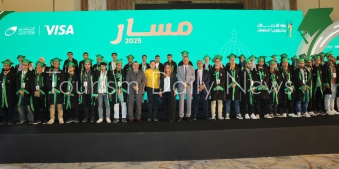 للعام الثالث البريد يكرم أوائل الثانوية العامة والأزهرية والدبلومات الفنية