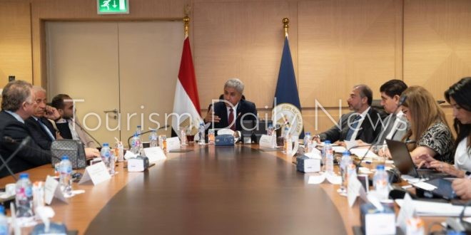 وزير السياحة يبحث مع مؤسس NG Hotels Group التركية الاستثمار الفندقي في مصر