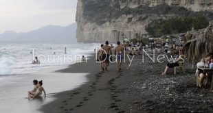 صخب وعري وعدم حشمة .. السلطات السورية تغلق منتجعاً سياحياً في اللاذقية