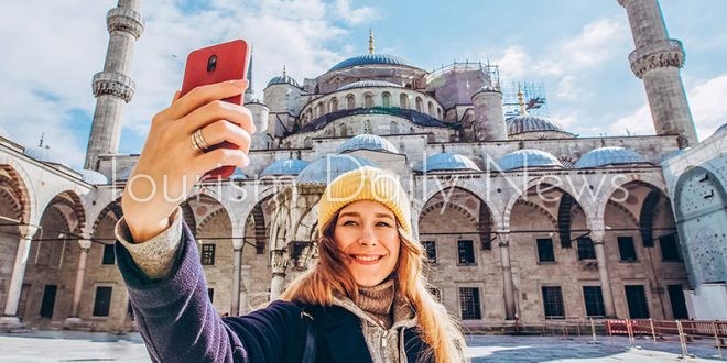 انطباع عام بأن تركيا غالية للسياحة والبيروقراطية تواجه المشاريع الفندقية