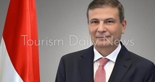 وزير الزراعة واستصلاح الأراضي علاء فاروق