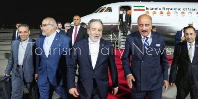 السياحة والطيران حاضرة في لقاء وزير الخارجية التونسي مع السفير الإيراني