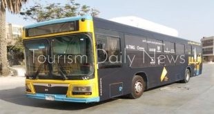 محافظ القاهرة يعلن اطلاق حملة ترويجية لافتتاح المتحف الكبير على 100 أتوبيس