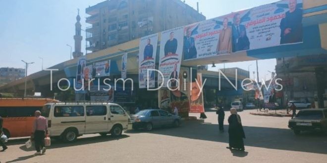 الانتخابات البرلمانية .. لافتات الدعاية تملأ شوارع الصعيد وتثير الجدل