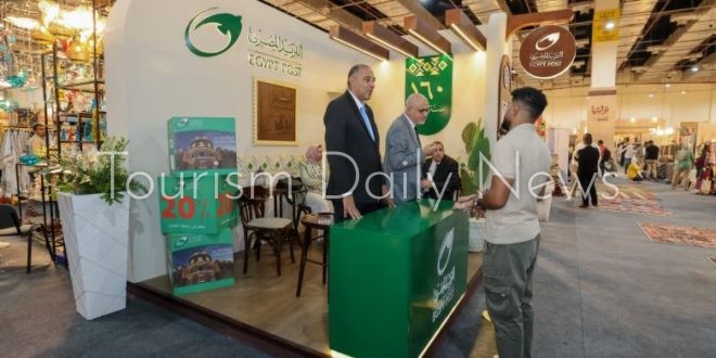 البريد المصري يشارك في معرض تراثنا للحرف اليدوية بمجموعة من الخدمات