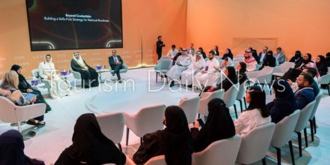 بدء أعمال مؤتمر LEARN 2025 في الرياض تحت شعار رحلة التعلم بمشاركة دولية