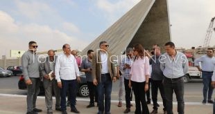 محافظ الجيزة يكشف خطة تطوير المنطقة المحيطة بالمتحف الكبير والأهرامات