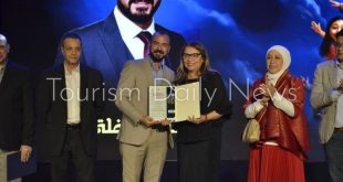 تكريم الرواد في افتتاح مهرجان القاهرة لمسرح العرائس