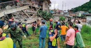 تحذيرات بموجات عاتية من تسونامي بعد زلزال الفلبين