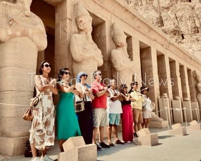 38 جنسية من حول العالم في الأقصر مع بداية موسم الشتاء معابد الكرنك الهدف