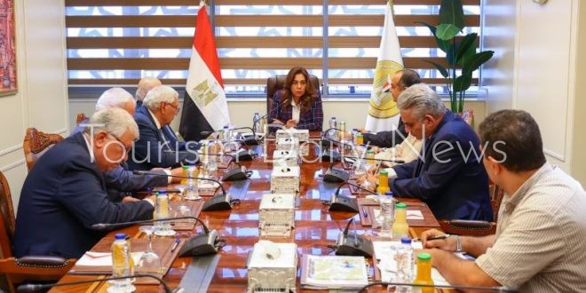 التنمية المحلية تشكل لجنة لجمع أفكار حول تطوير مسار العائلة المقدسة