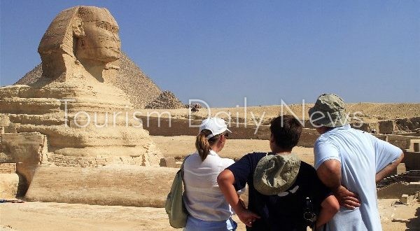 10 آلاف جنيه غرامة مضايقة السياح أثناء وجودهم بالمواقع الأثرية