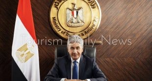 شريف فتحي وزير السياحة والآثار