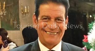 فنان من أبوتشت يشق طريقه من الجنوب إلى أضواء القاهرة السياحية