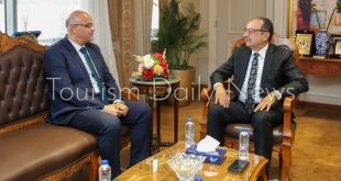 المهندس محمد شيمي، وزير قطاع الأعمال العام، بمقر الوزارة بالعاصمة الإدارية يستقبل المهندس أيمن عطيه، محافظ القليوبية