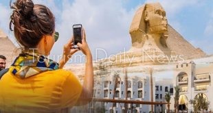 السياحة تقود تحسن اقتصاد مصر رغم التحديات الدولية 